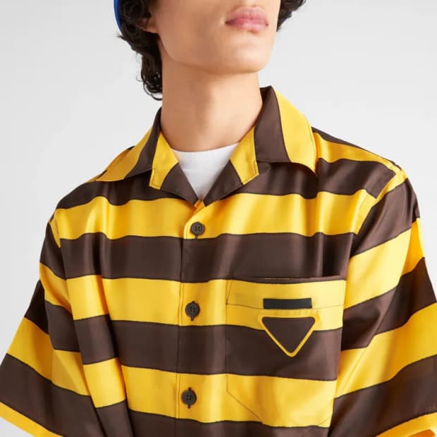 프라다 스트라이프 반팔 셔츠