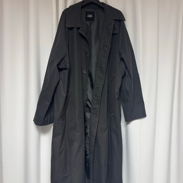 스튜디오 톰보이 발마칸 코트