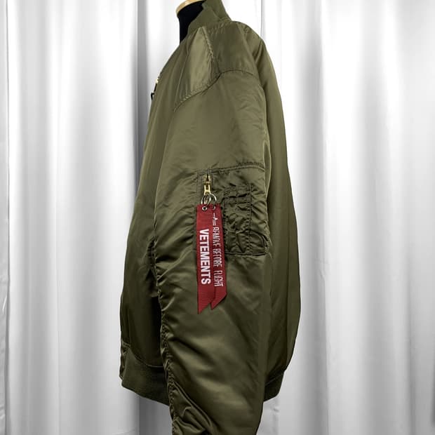 베트멍 리버시블 봄버 카키 올리브 s