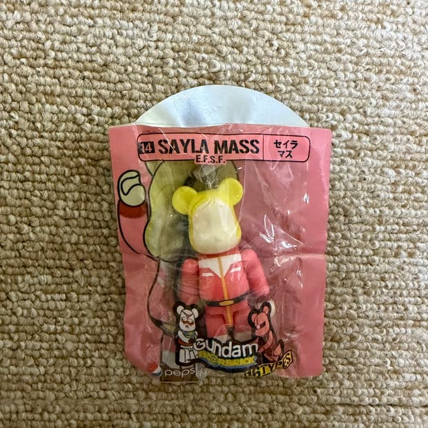 펩시 건담 베어브릭 14 SAYLA MASS