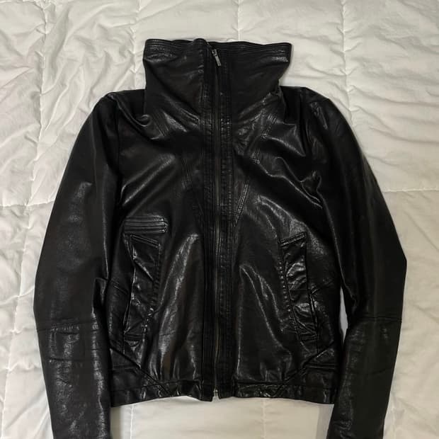 하이넥 레더 구합니다 !!!!!