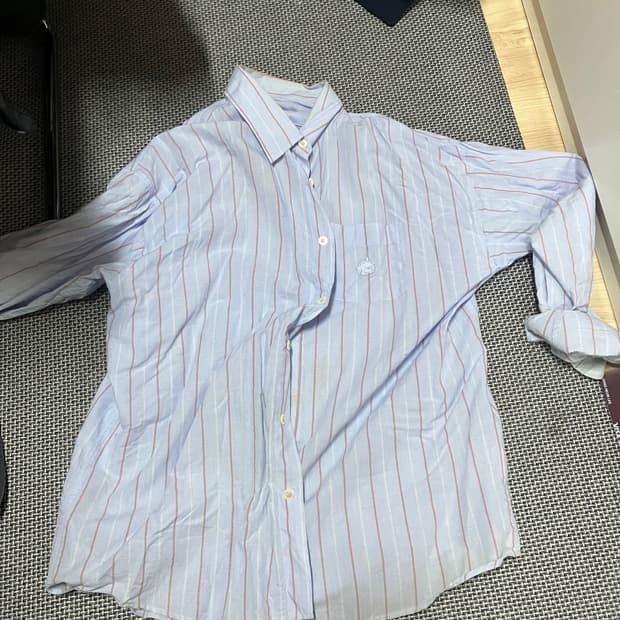 스투시 긴팔 셔츠