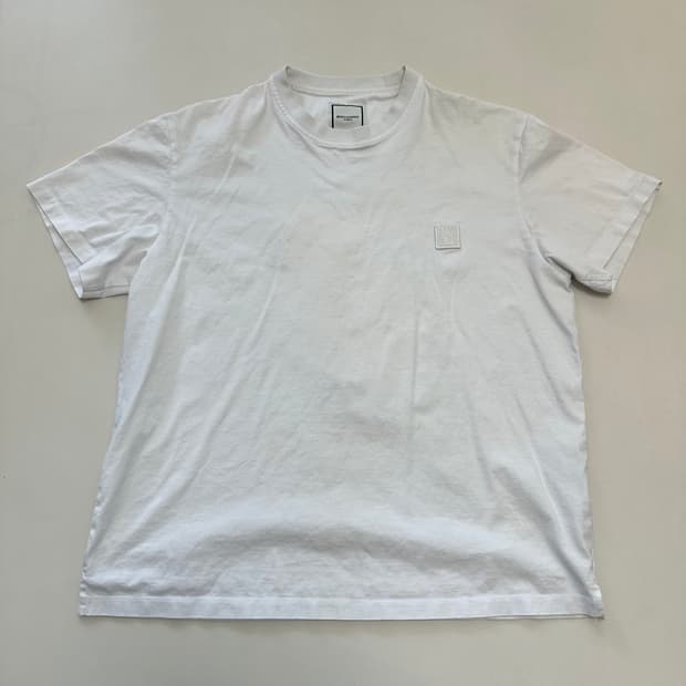 우영미 파리스 깃털 화이트 티셔츠 23ss