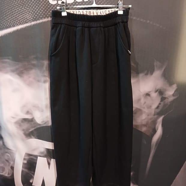 스웨트팬츠 블랙