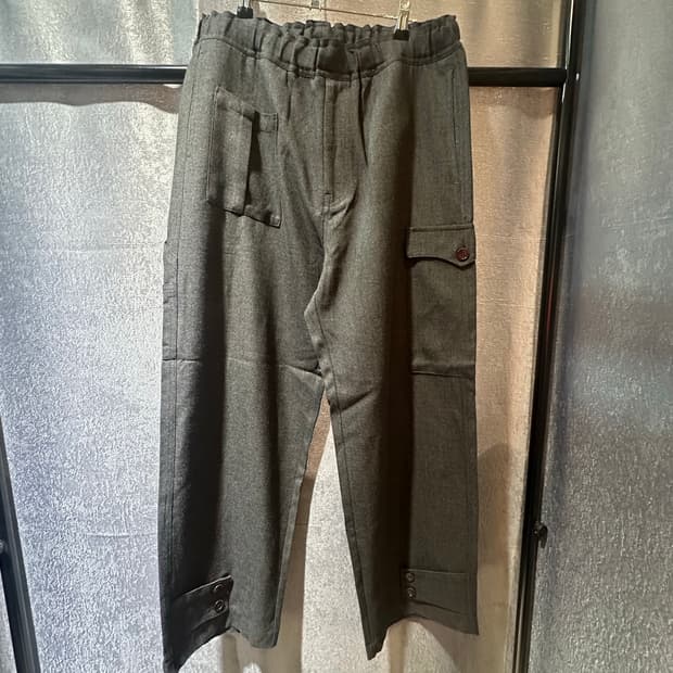 Wardrobe 41 big pocket pants