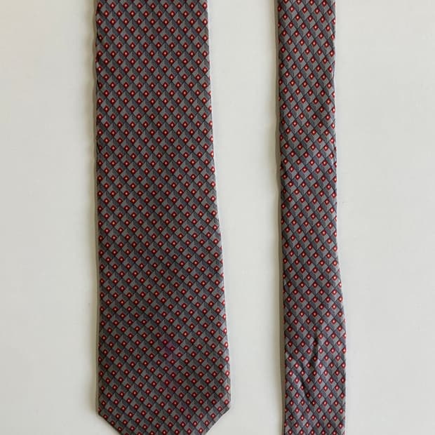입생로랑 넥타이