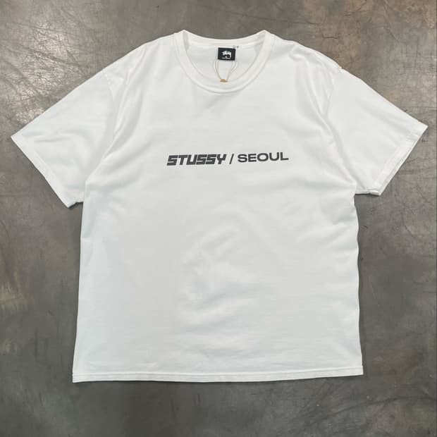 스투시 서울 챕터 멀티로고 반팔 티셔츠