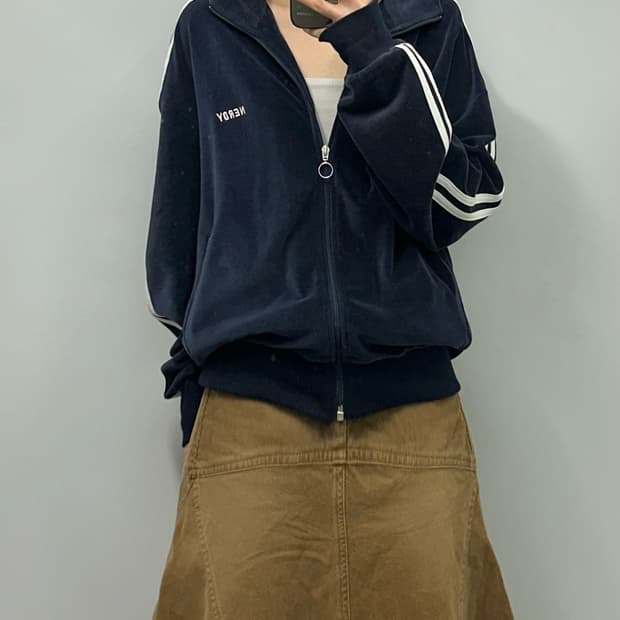 널디 네이비 벨루어 벨벳 져지