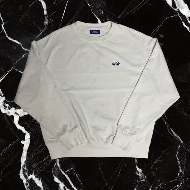 PACCBET 스웻셔츠