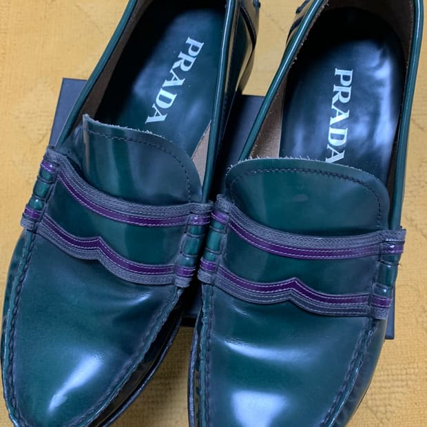 프라다 페니로퍼 그린 8사이즈