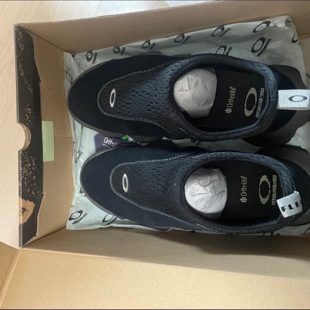 오클리 팩토리팀