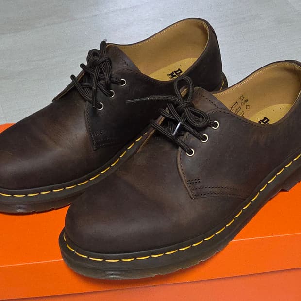 닥터마틴 1461 크레이지 호스 