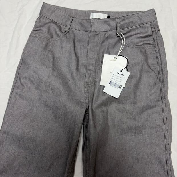 [새상품]아모멘토 25ss 인디고 데님 M사이즈