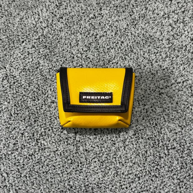 (NEW) 프라이탁 새상품 미니 키링 에어팟 파우치 판매