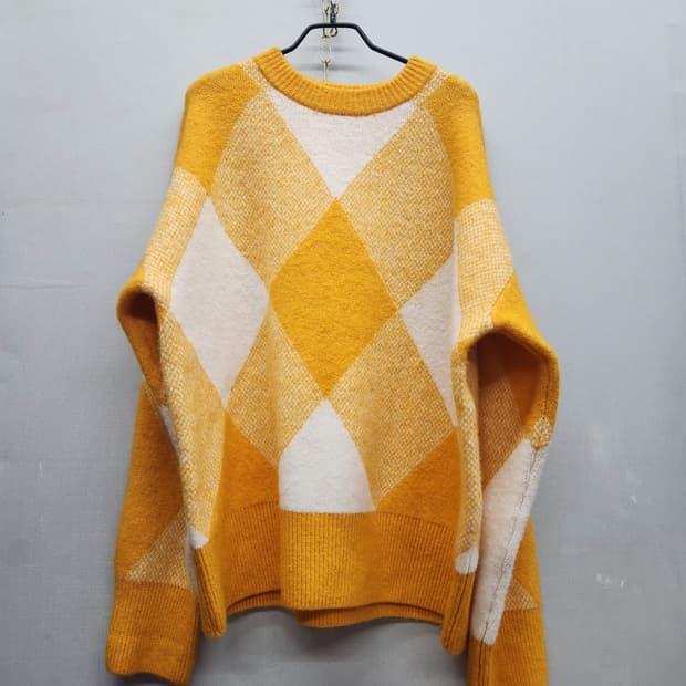 자라 Zara 다이아몬드 패턴 니트 M(2XL)