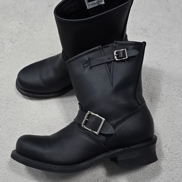 FRYE 프라이 우먼스 엔지니어 부츠 245