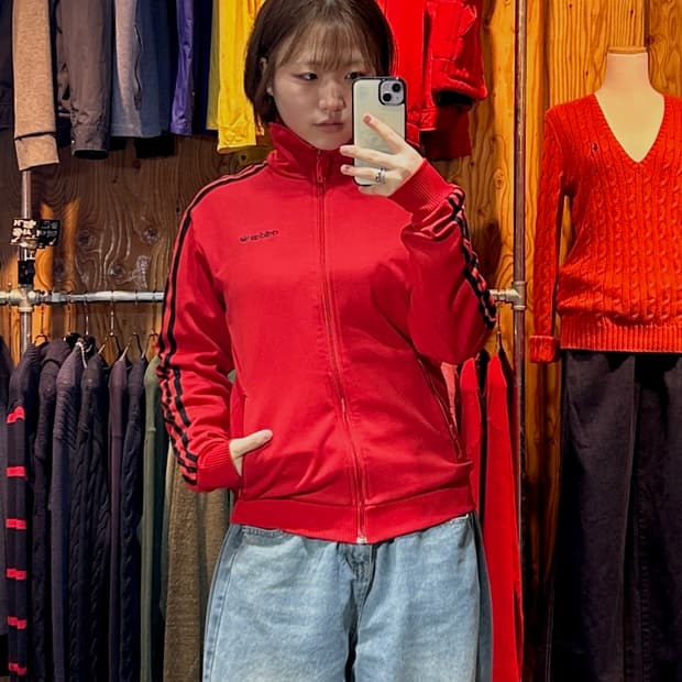 M 아디다스 스펠링로고 블랙라인 레드 트랙탑