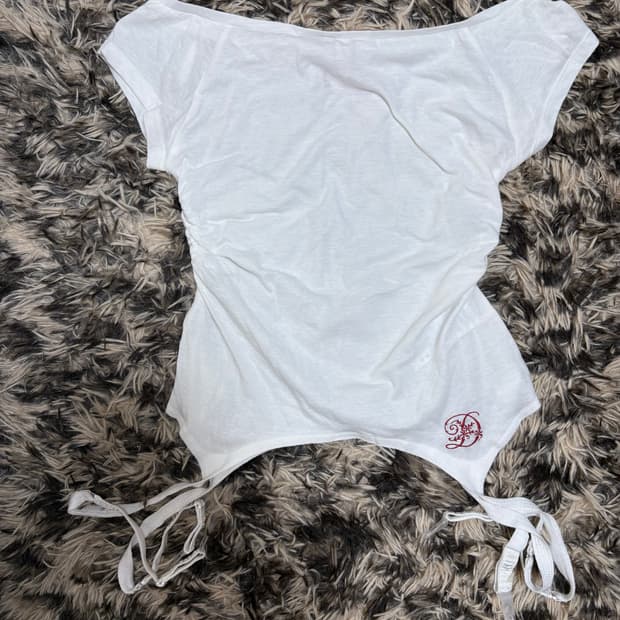 스컬프터 가터벨트 티