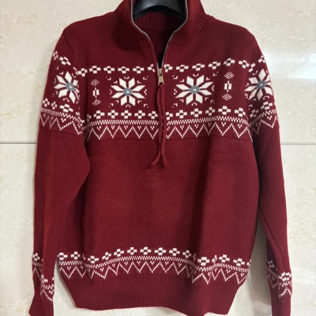 새상품) 노르딕 패턴 하프니트집업