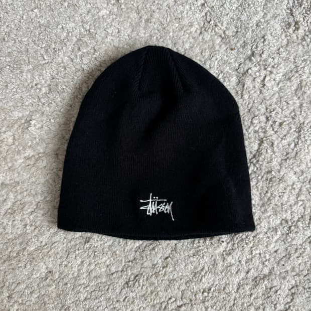 스투시 비니 블랙 (OS)