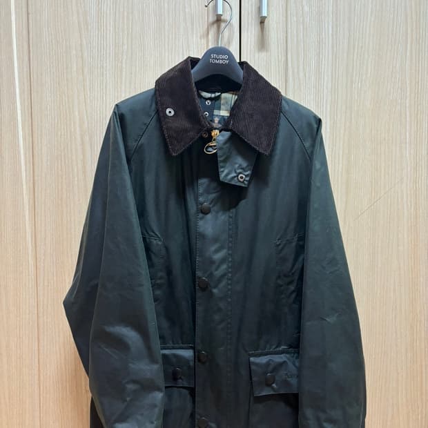 바버 비데일 왁스 자켓 34사이즈 팝니다