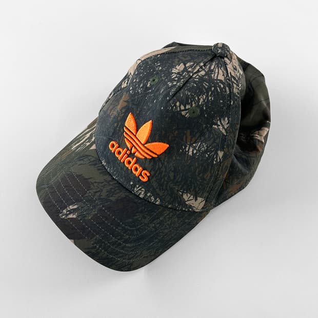 90~00s 아디다스 오리지널스 불꽃 y2k 카모 모자