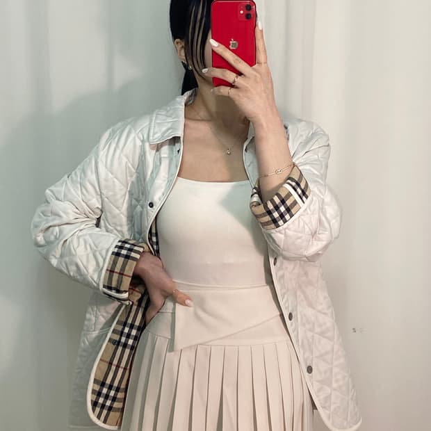 버버리 노바체크 퀼팅 자켓
