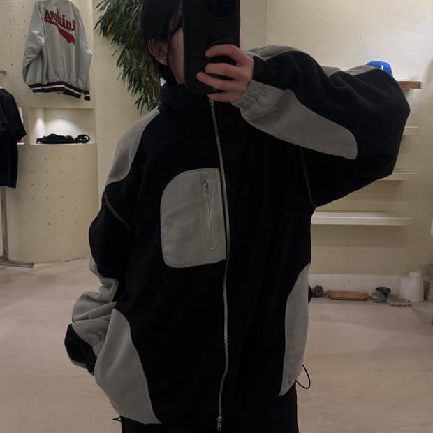 파르티멘토 배색 디테일 플리스 자켓 U62