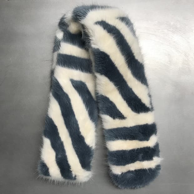 쉬림프스 퍼 머플러