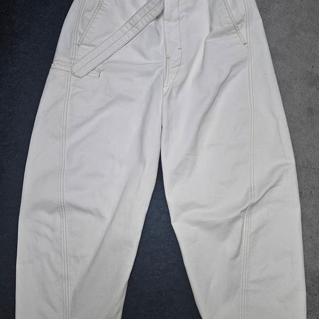 르메르 트위스티드 벨티드 팬츠 48