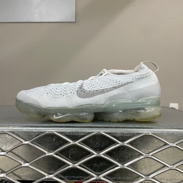 나이키 에어 베이퍼맥스 플라이니트 플래티넘 275