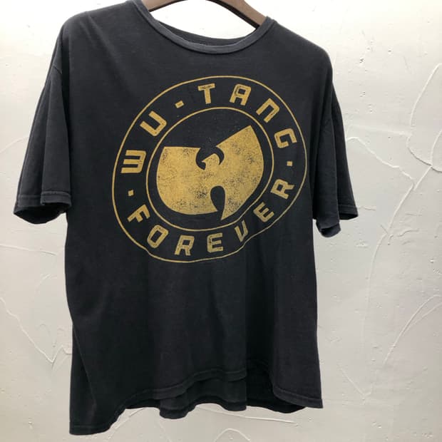 우탱 클랜 티셔츠