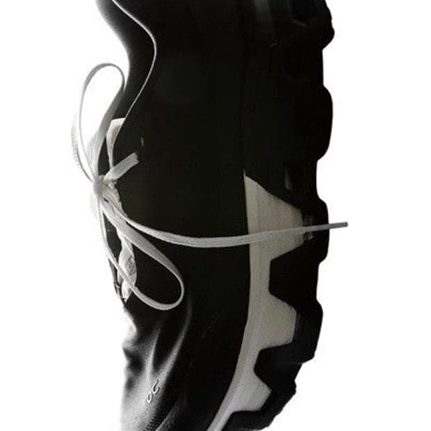 온러닝 파프 클라우드몬스터 하이퍼 블랙 판매합니다