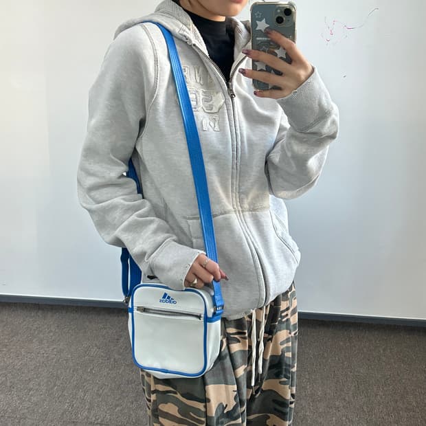 Adidas 아디다스 블루 화이트 배색 미니 크로스백
