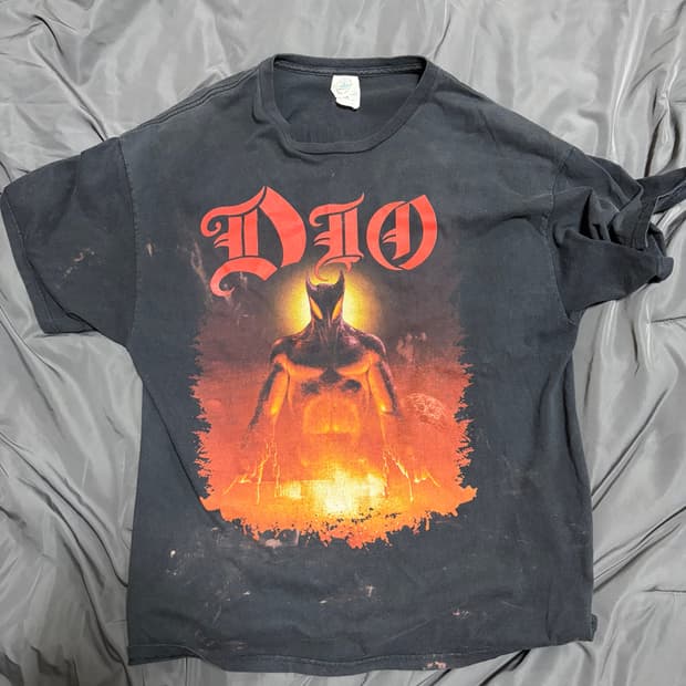 Dio 00s 티셔츠 xl