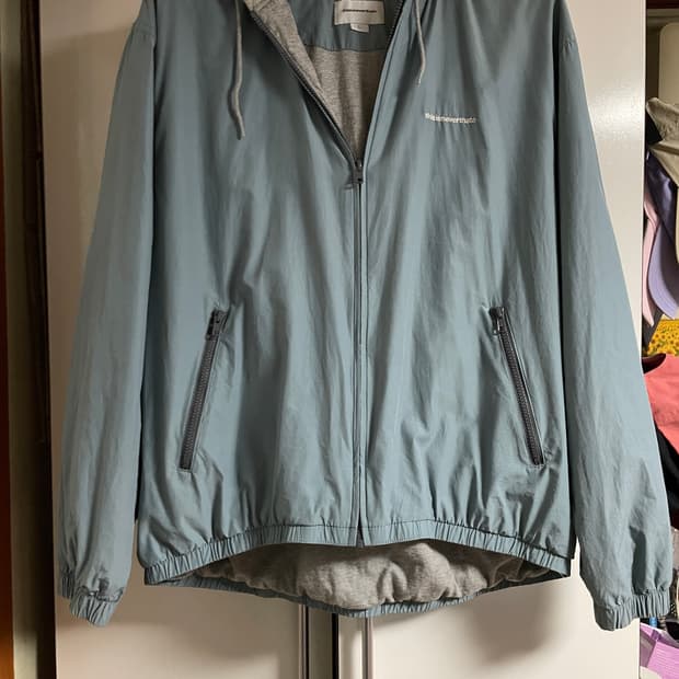 디스이즈네버댓 후드 바람막이 L