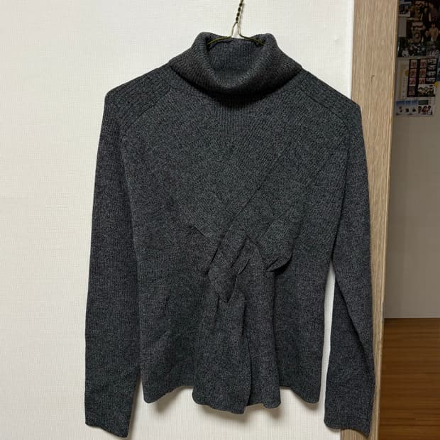 Hiroko bis 사선 목폴라 니트