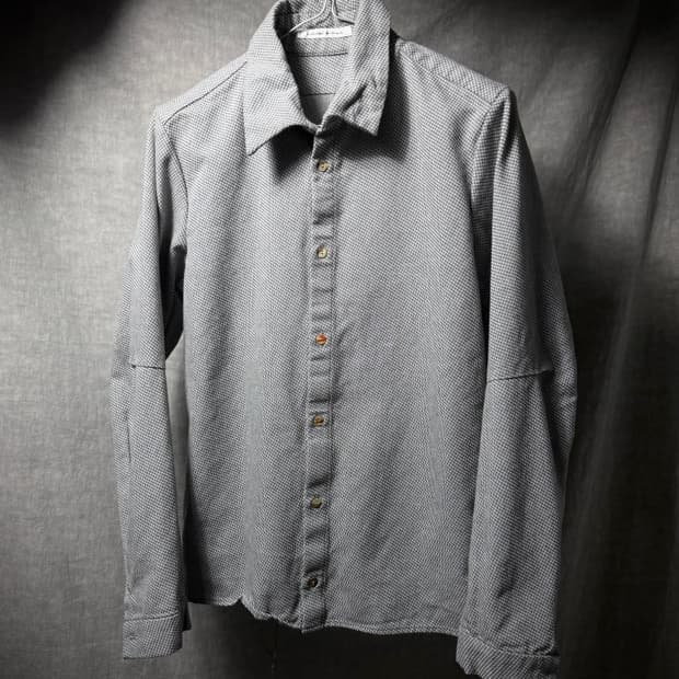 Individual Sentiments Micro Pattern Shir