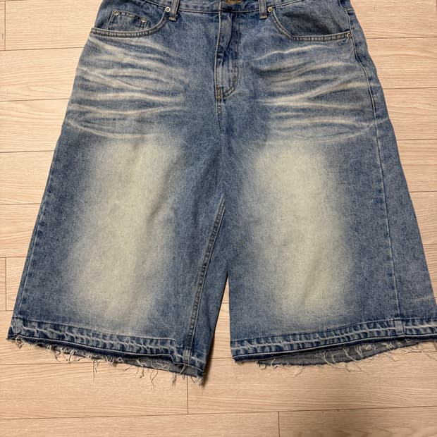 bermuda pants