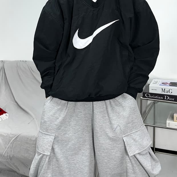 나이키 블랙 빅로고 빅스우시 웜업 L