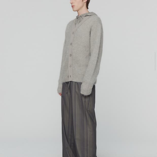 아모멘토 그랜파 가디건 라이트 그레이 M사이즈 판매