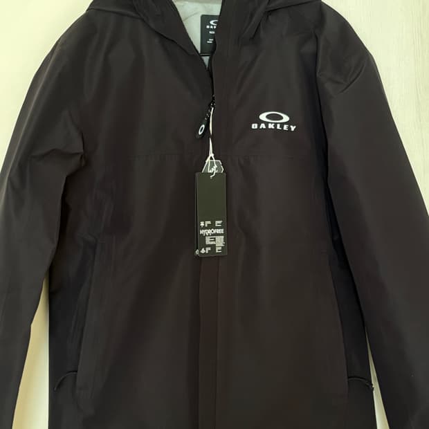 오클리 엘리먼츠 쉘 자켓 2.0 블랙아웃 XS 새상품