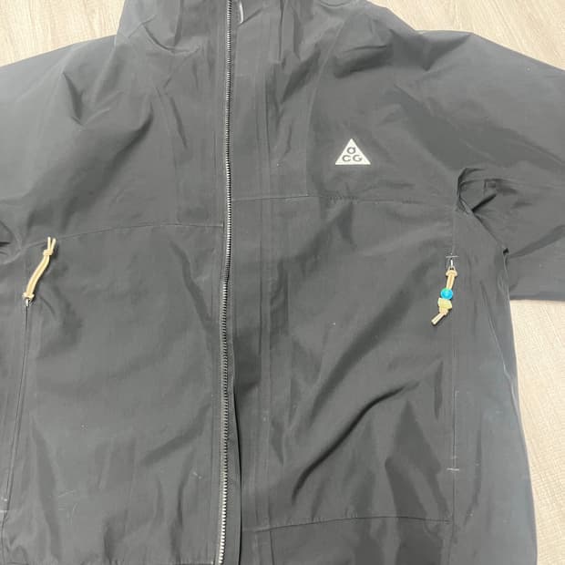acg 케스케이드 바람막이
