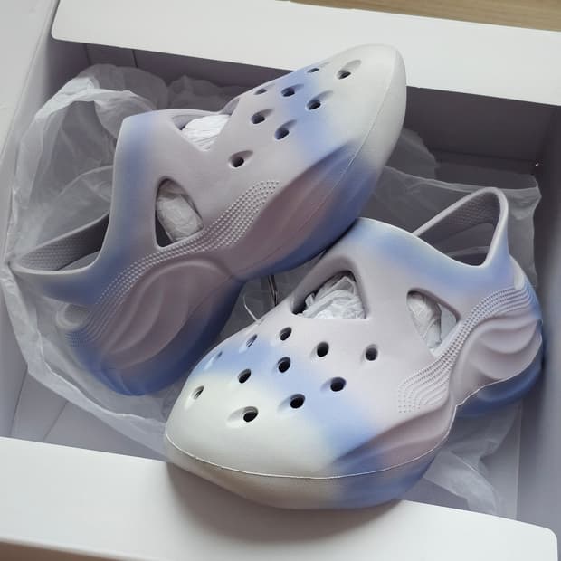 240 새제품 크록스 x 딩윤 장 디퓨저 클로그 모브 뮬 슬리퍼 이지