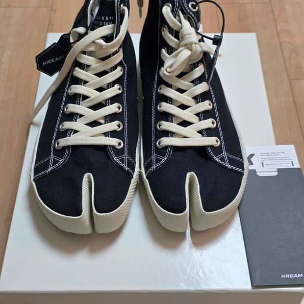 메종마르지엘라 타비 하이 블랙 42.5 **새상품**