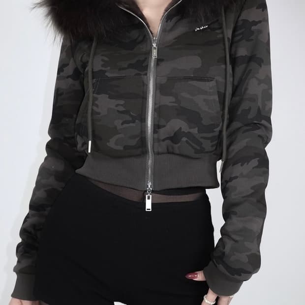 Pale Jade 페일제이드 밀리터리 크롭 울프죠 후드집업 다크 1 s