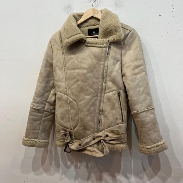 collncos 무스탕 자켓 우먼즈