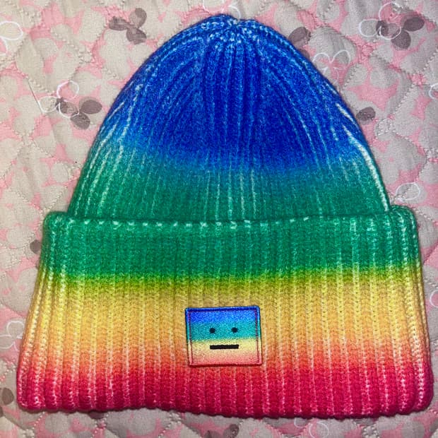 [남녀공용]아크네스튜디오 무지개 울 비니