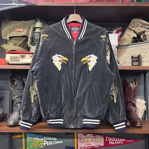 Shoot one 요코스카 벨루어 오리엔탈 스카잔 수베니어 자켓 N429