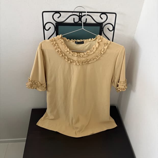 layered ruffle collar top